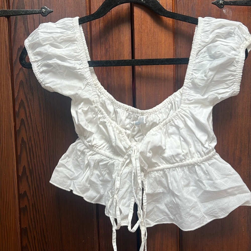 White Kitteny Crop Top